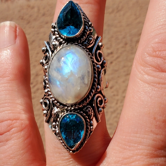 New Rainbow Moonstone & Blue Topaz 925 Silver Statement Ring. - Picture 7 of 15